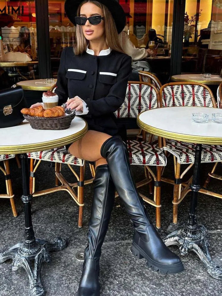 Conjunto de Dos Piezas Negro Camisas con Botones de Cuello Alto de Manga Larga y Pantalón Cortos de Cintura Alta