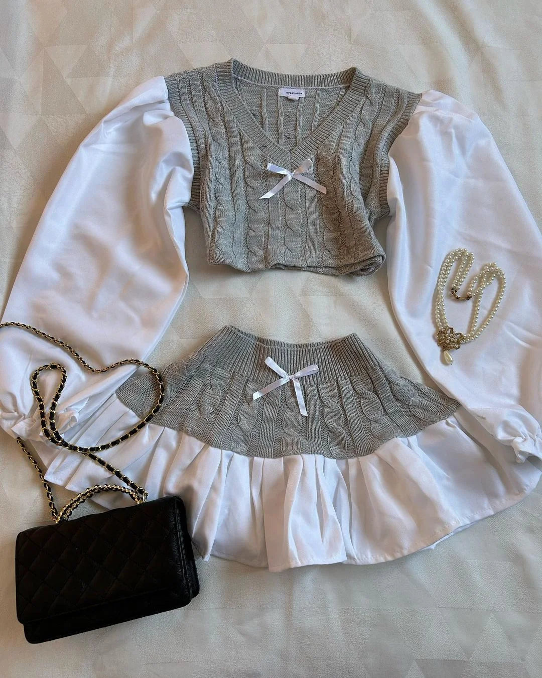 Conjunto de Falda y Crop Tops manga larga